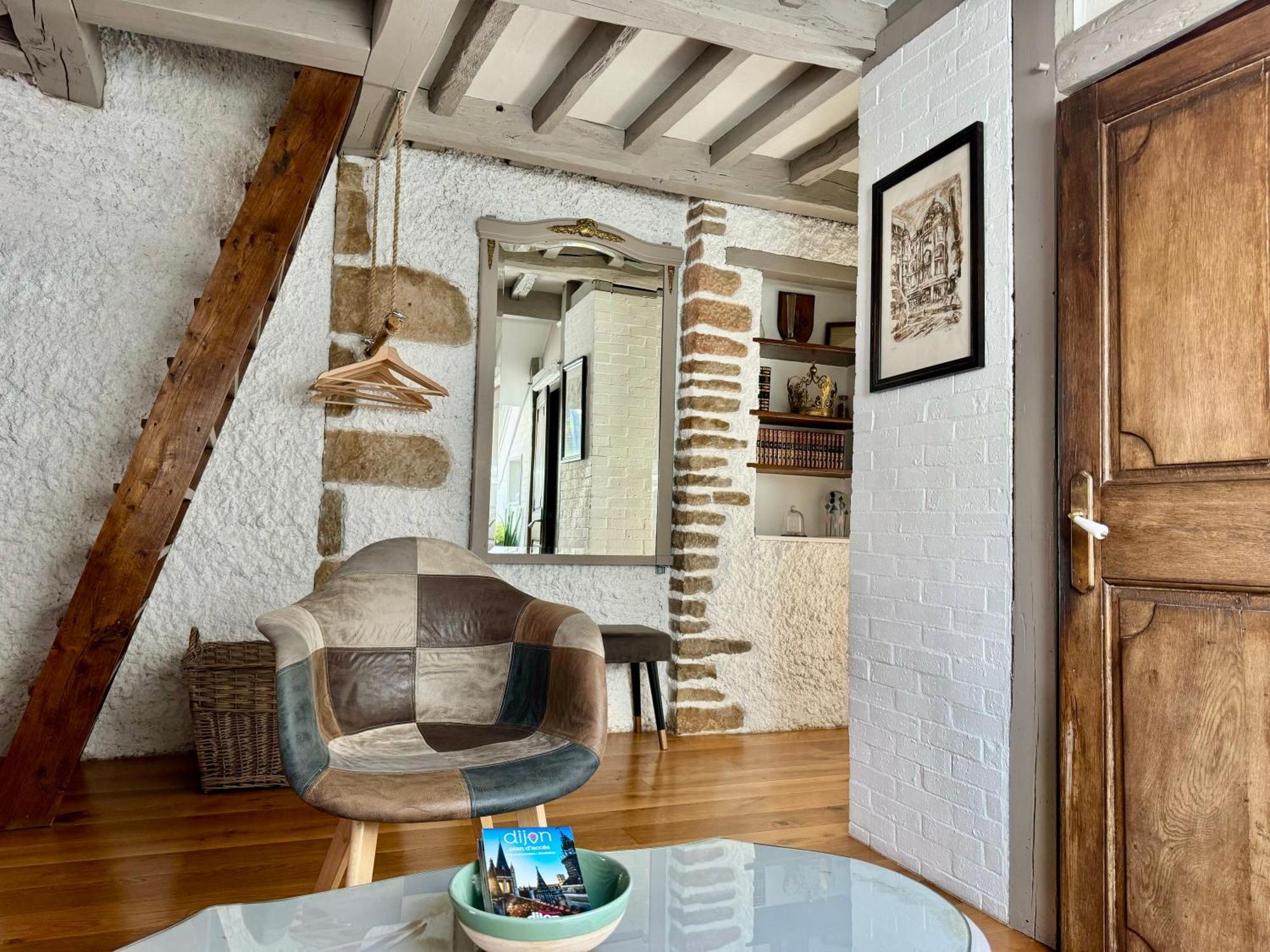 Le Relais Des Ducs : Centre Historique Dijon Apartman Kültér fotó