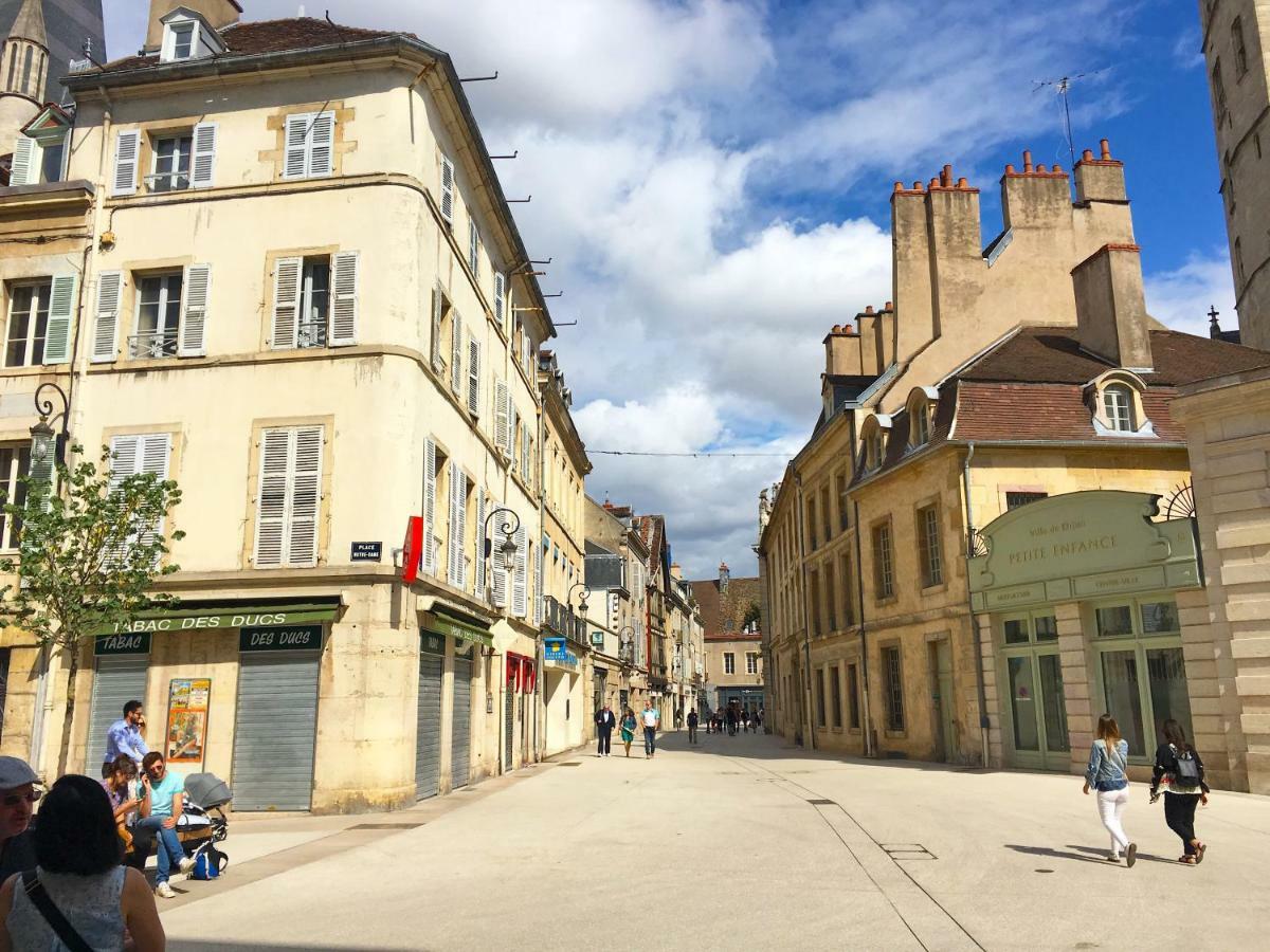 Le Relais Des Ducs : Centre Historique Dijon Apartman Kültér fotó